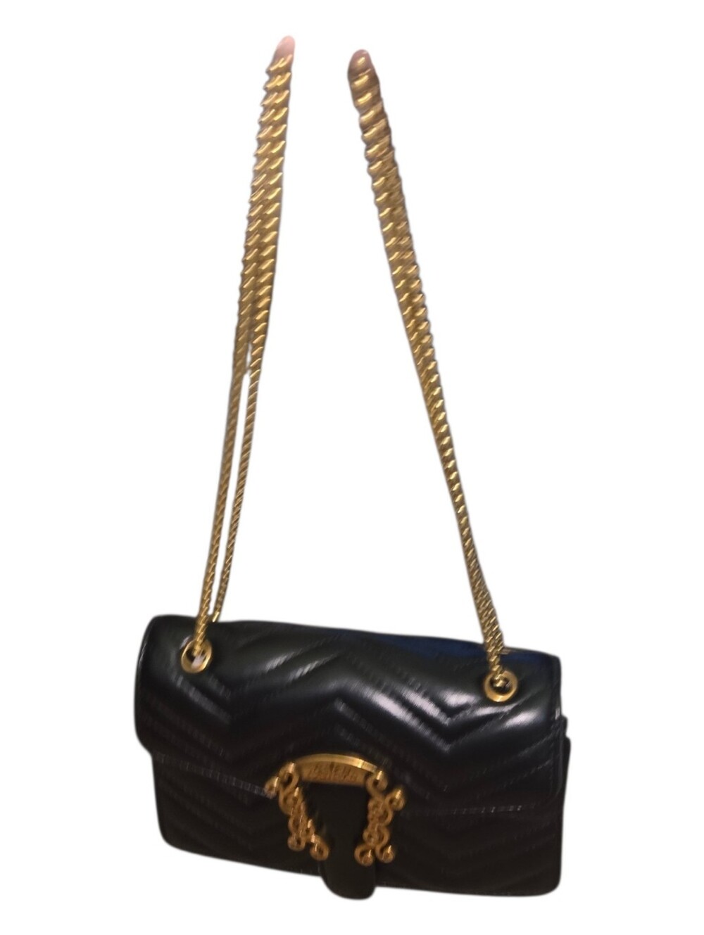 Black Quilted Shoulder Bag with Gold Hardware. Bag20 - Picture 6 of 8